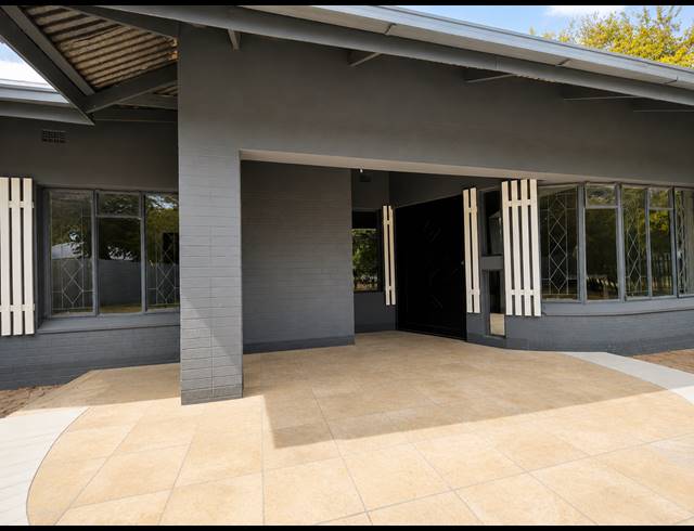 3 BEDROOM HOUSE FOR SALE IN THREE RIVERS
